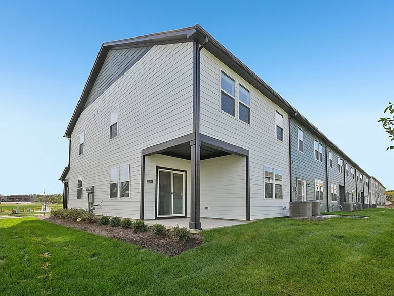 15246 Swallow Falls Way — Photo 46