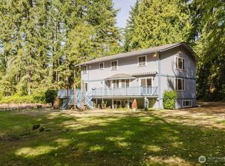 9531 Brandywine Ln SE, Olalla, WA 98359