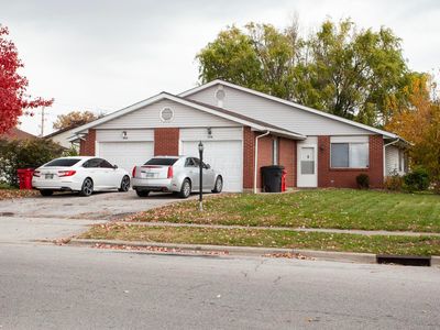 2710-2712 Charles Dr, Grove City, OH, 43123