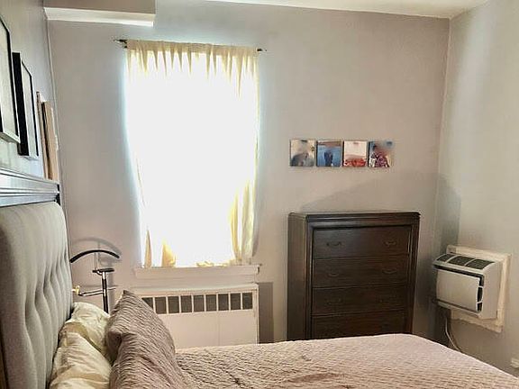 3rd image of 8829 155th Ave APT Gk