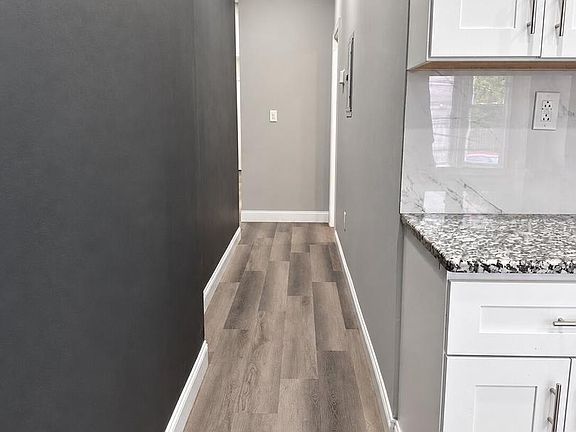4th image of 153 N 56th St