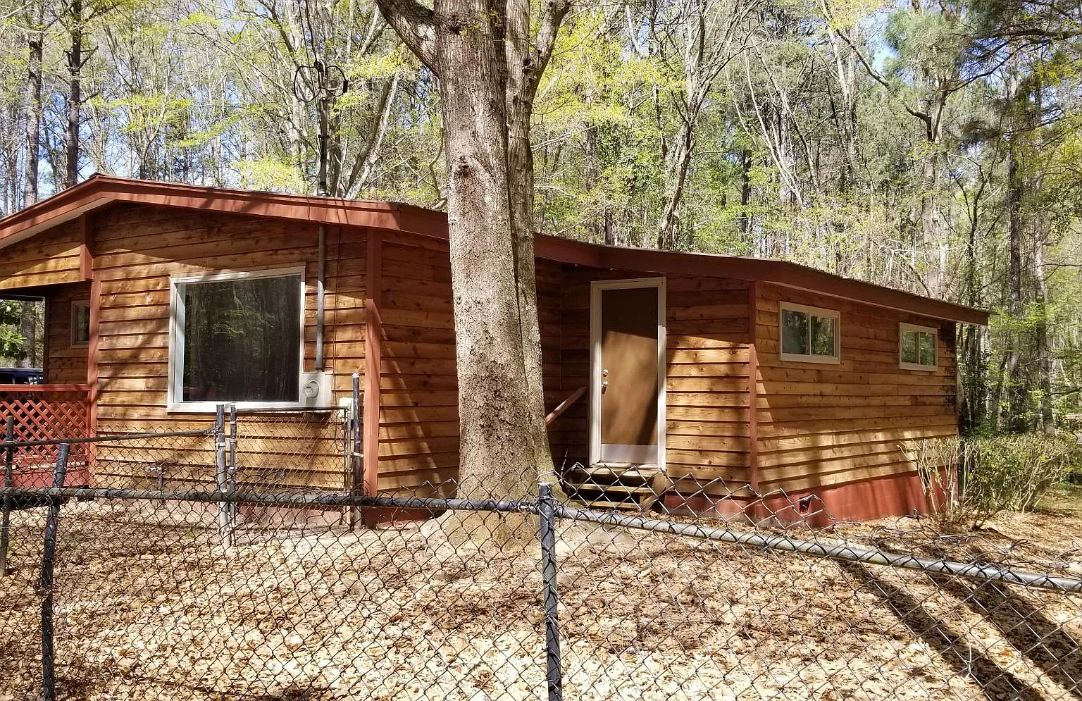7885 Hamilton Rd — Photo 3