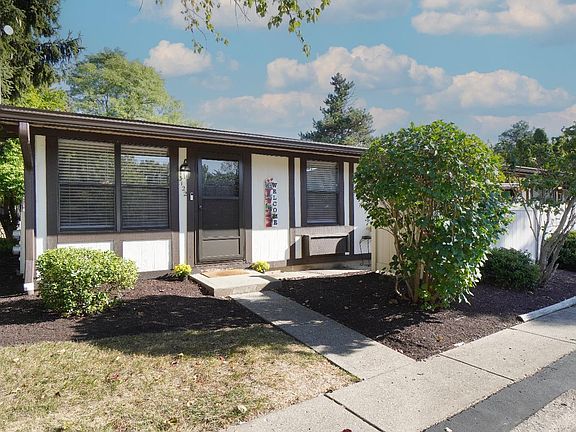 2nd image of 3122 Birchway Dr