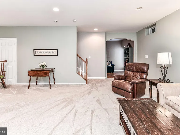 14104 Flicker Ct — Photo 39