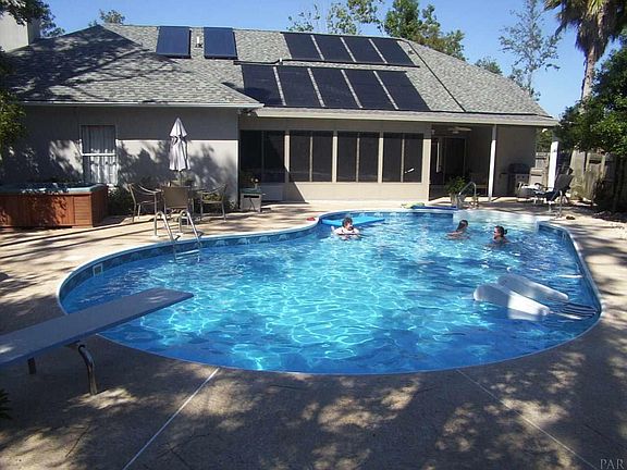 2nd image of 3951 Leesway Cir