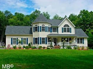 59 Roe Rd, Bloomingburg, NY 12721