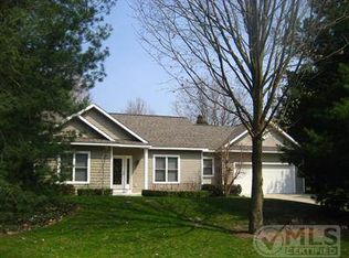 6415 136th Ave, Saugatuck, MI 49453