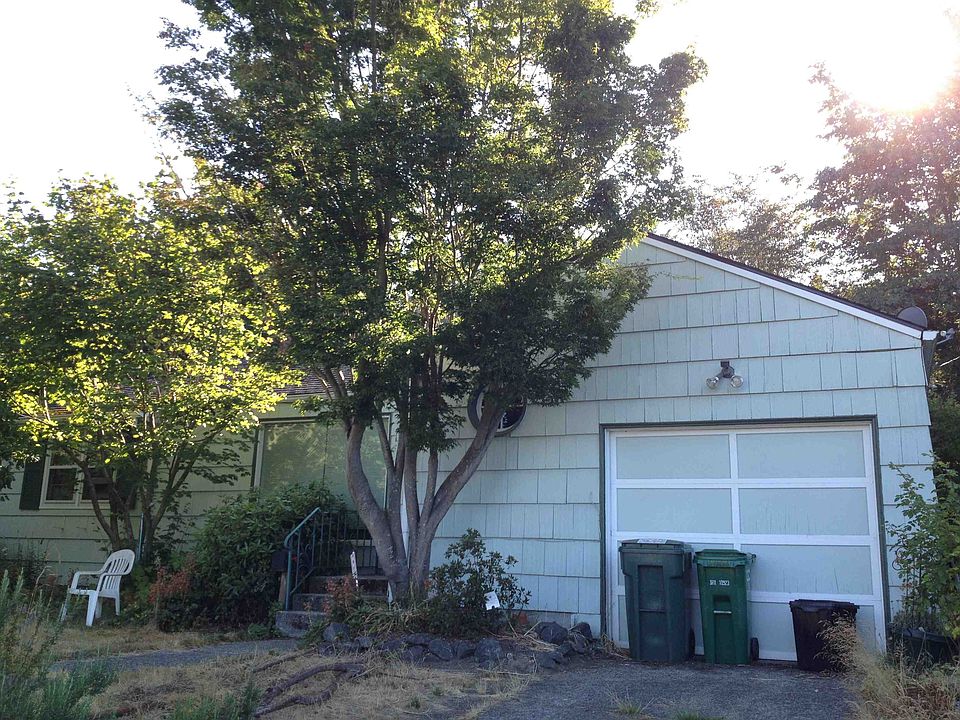 2nd image of 7236 28th Ave NE