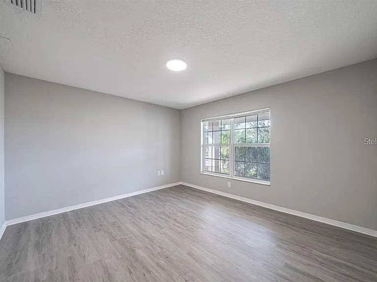 2025 Peaceful Palm St — Photo 10