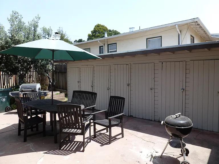 2530 Fruitvale Ave #A — Photo 3