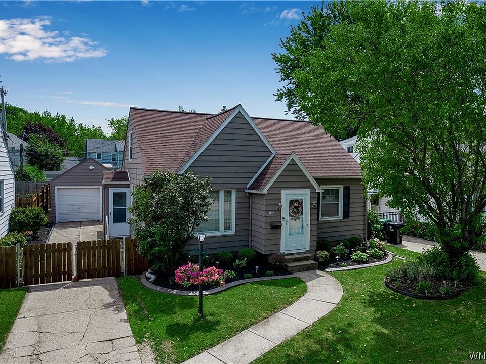 1st image of 103 Pickford Ave