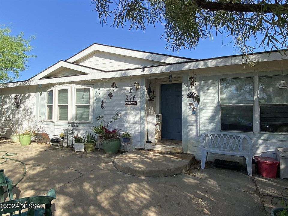 1st image of 4445 E Palomino Ln
