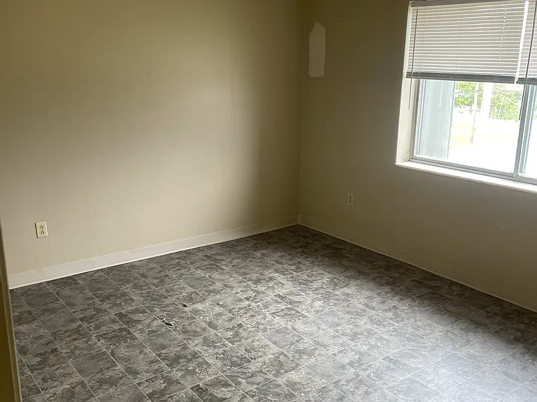 716 N Sprigg St #301 — Photo 7