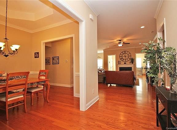 3rd image of 8117 Caliterra Dr