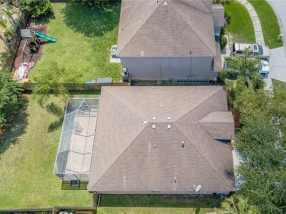 3rd image of 12757 Westwood Lakes Blvd