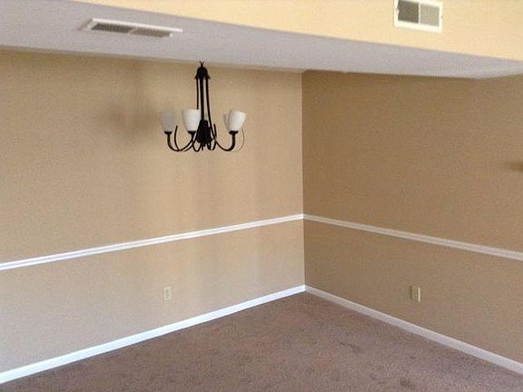 4th image of 4221 Endeavor Dr Unit 303