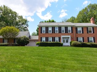 9507 Brian Jac Ln, Great Falls, VA 22066