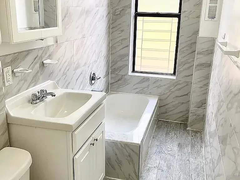 5101 13th Ave #3B — Photo 10