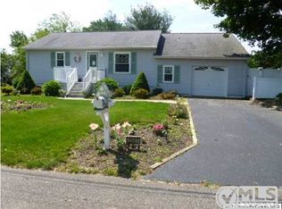 2507 Scott Rd, Wall Township, NJ 07719