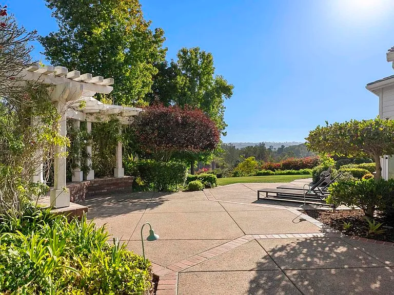 5427 La Crescenta — Photo 19