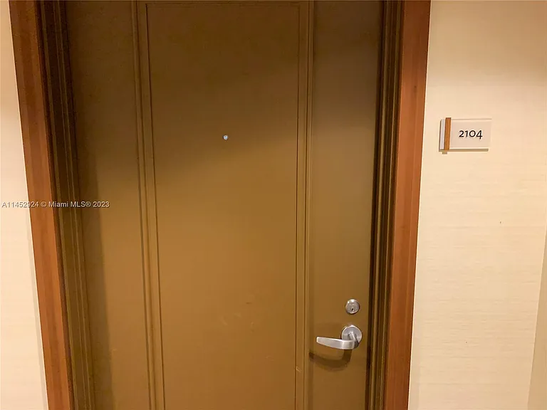 1050 Brickell Ave #2104 — Photo 17