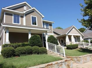 1709 Cambridge Dr, Aubrey, TX 76227