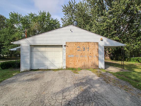 3rd image of 234 Harold Ln