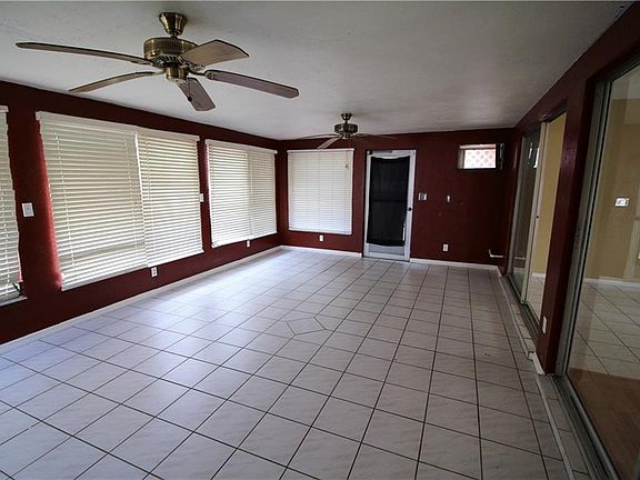 4th image of 8160 Porto Chico Ave