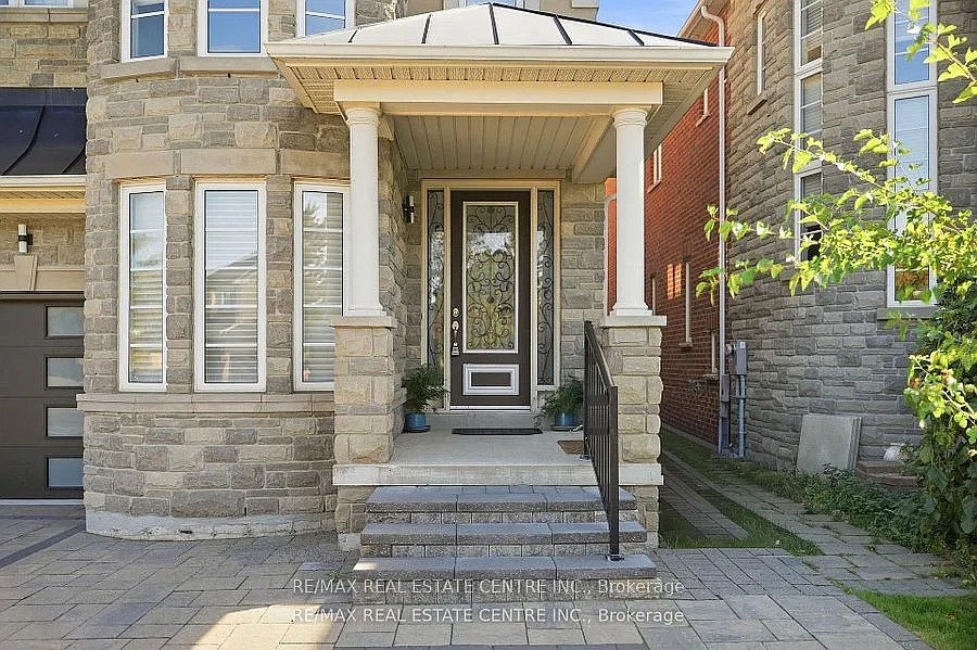 5 bed, $5,700 — Photo 3