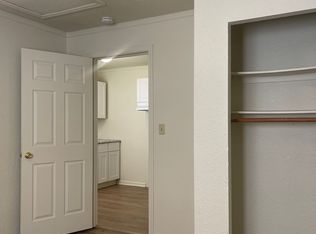 1864 Cascade Blvd APT 2, Shasta Lake, CA 96019