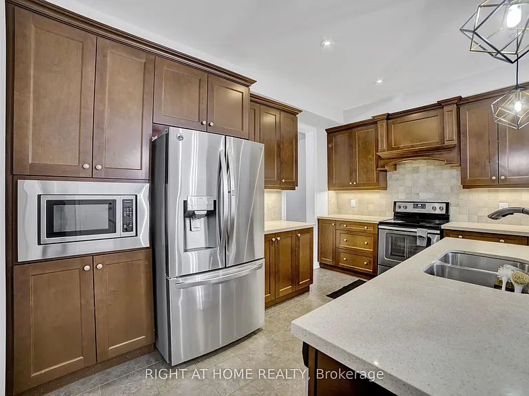 288 Raymond Rd — Photo 19