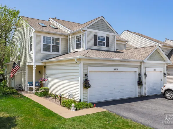 2315 Sheehan Dr, Naperville, IL 60564