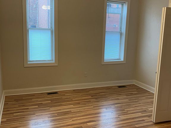 3rd image of 100 S 22nd St APT 8