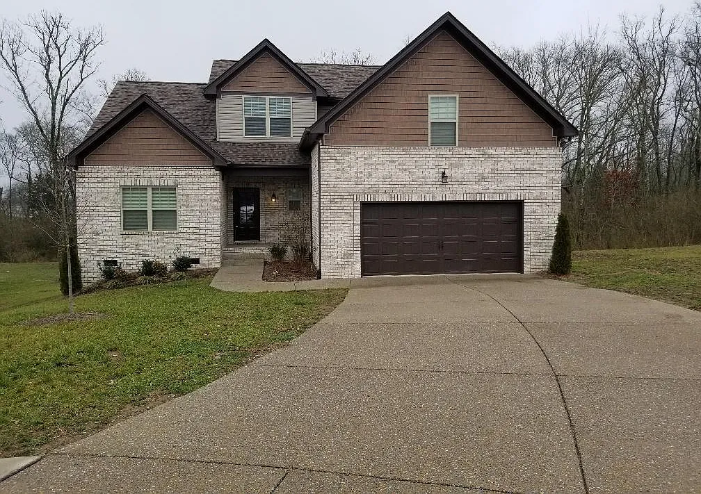 1017 Tucker Pl — Photo 1