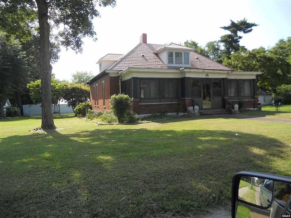1st image of 216 N Home St
