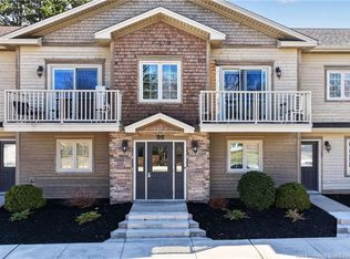 98 Pleasant St #203, Shediac, NB E4P 2L6