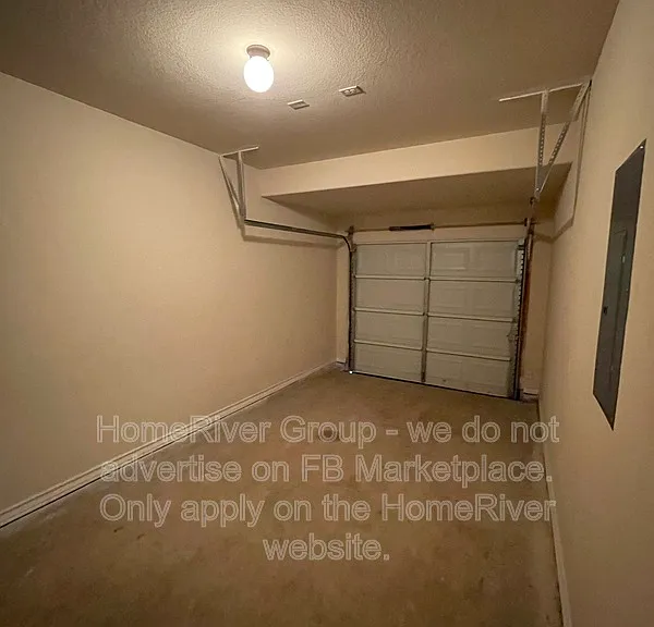 6414 Melanzane Ave #4 — Photo 5