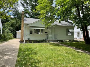 3220 Alden Dr, Lansing, MI