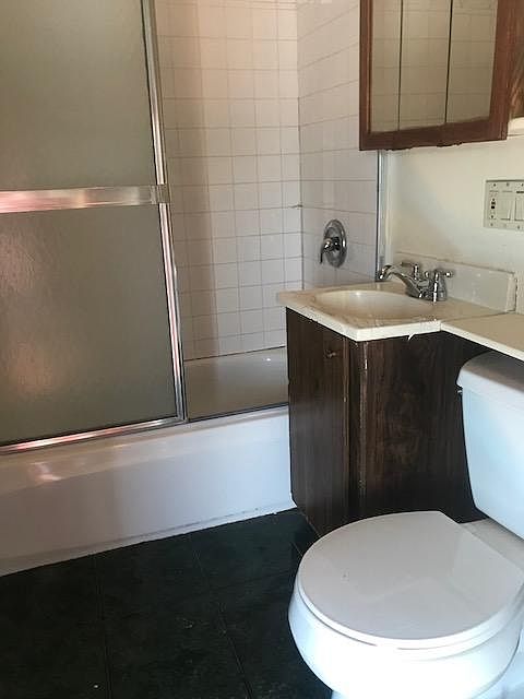 1st image of 2126 W Homer St #1