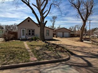 210 E Maple St, Garden City, KS 67846