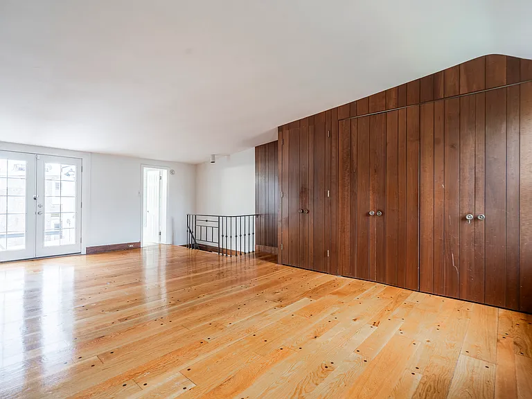 2228 Pine St — Photo 26
