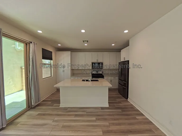 16008 Jamie Ln #1 — Photo 5
