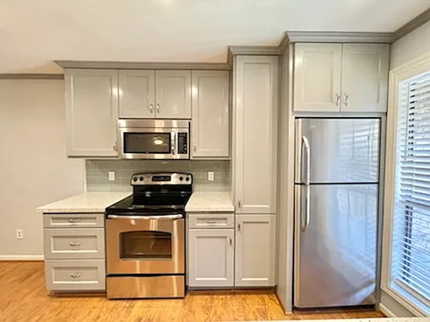 Building Photo - 1311 Antoine Dr #208