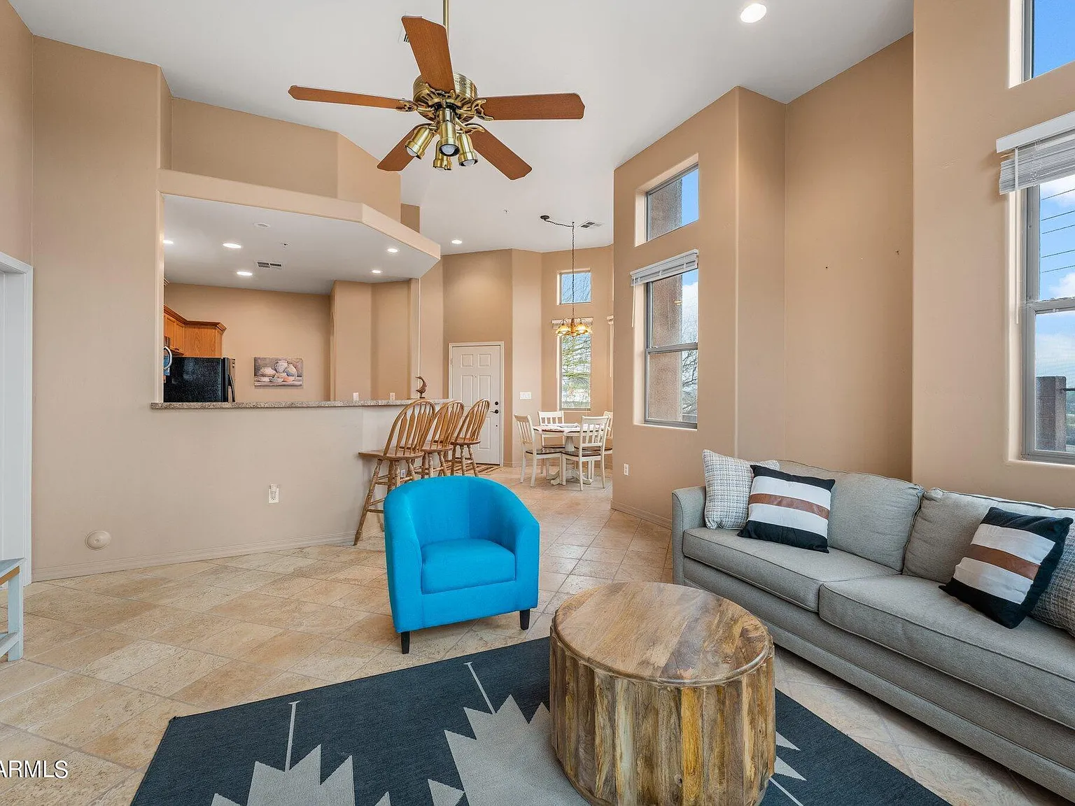 2 bed, 2.0 bath, 1224 sqft, $1,800 — Photo 4