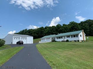 1970 E Graceville Rd, Everett, PA 15537