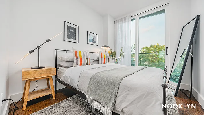 Rented by Nooklyn NYC LLC | media 31