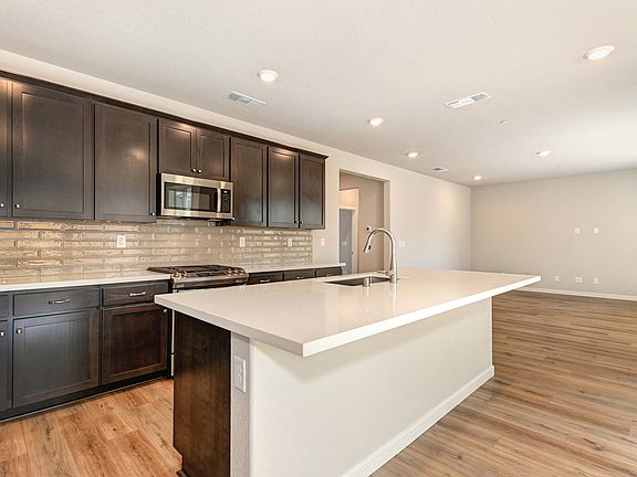 Radiance at Solaire Homesite 97 Kitchen