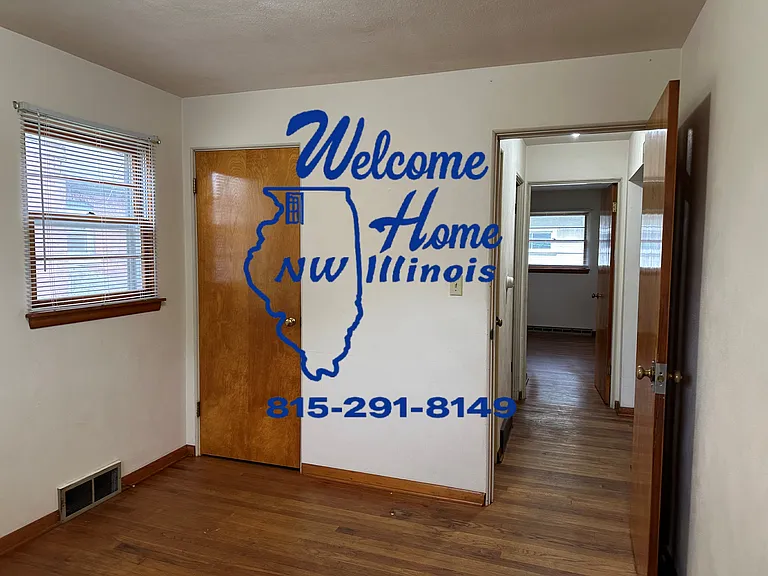 538 W Elk St — Photo 10