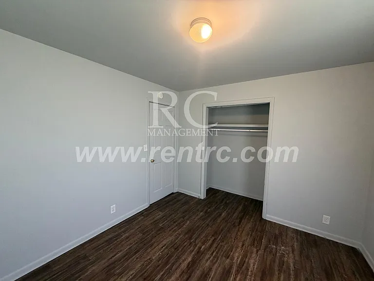 312 Holmes Ave — Photo 9