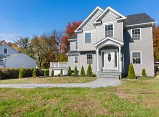 80 Lancaster Rd, Colonia, NJ 07067